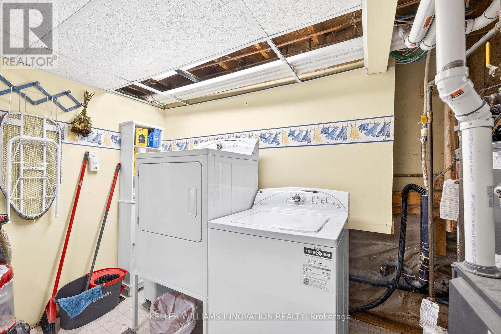 19 Grand Avenue, Grimsby, Ontario  L3M 2R6 - Photo 37 - X12938896