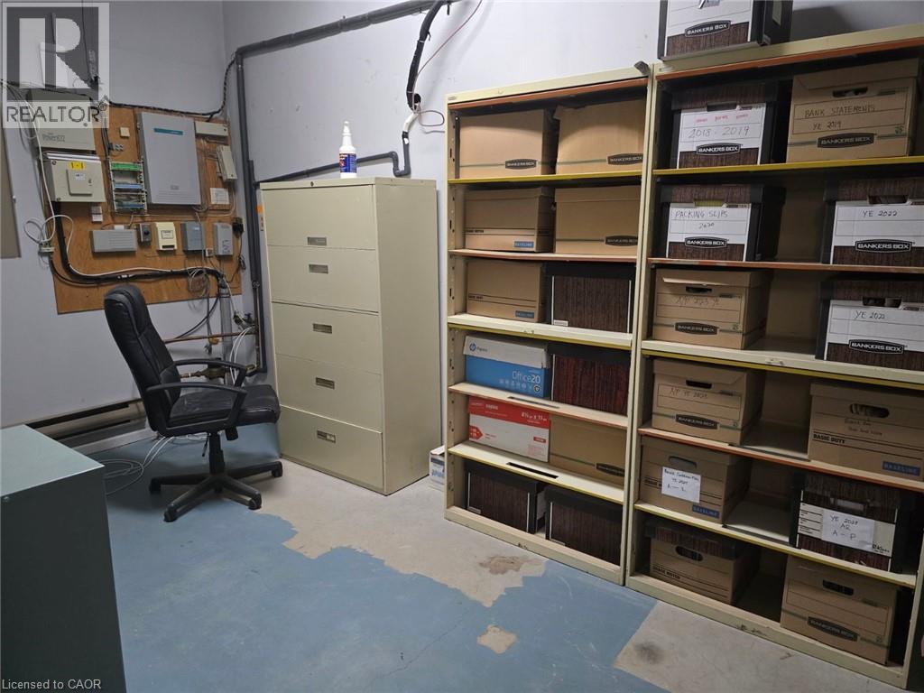 145 Lancing Drive, Hamilton, Ontario  L8W 2Z9 - Photo 6 - 40815791