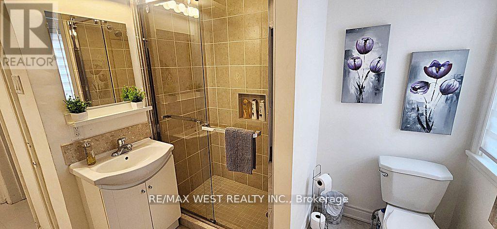 5177 Kitchener Street, Niagara Falls, Ontario  L2G 1B4 - Photo 12 - X12938910