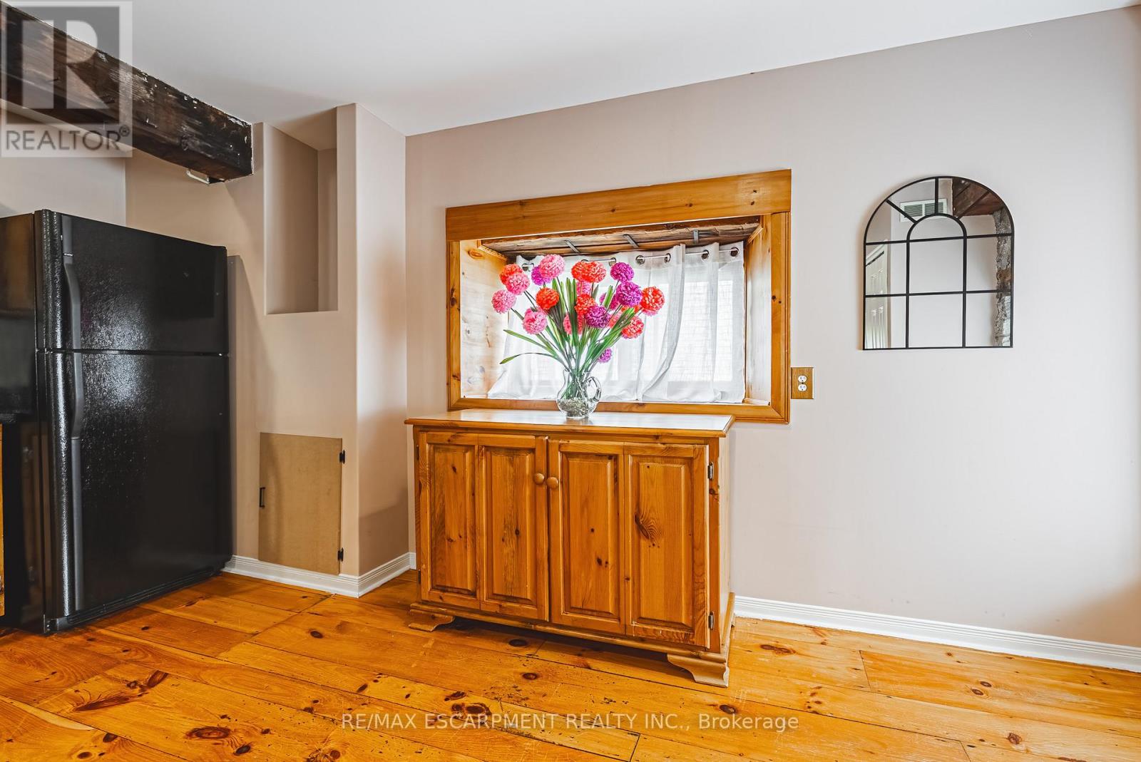 110 Freelton Road, Hamilton, Ontario  L8B 0Z3 - Photo 8 - X12938932