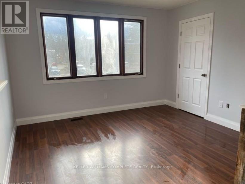 3 - 367 Wilson Street E, Hamilton, Ontario  L9G 2C1 - Photo 2 - X12938938