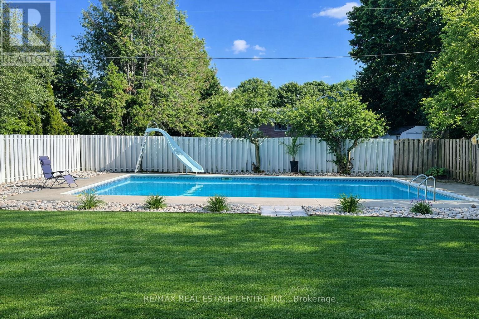 32 Westdale Avenue, Orangeville, Ontario  L9W 1B7 - Photo 43 - W12838086