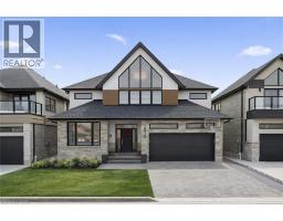 972 STONECLIFFE Walk Unit# 18, Kitchener, Ontario