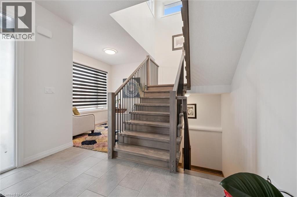 972 Stonecliffe Walk Unit# 18, Kitchener, Ontario  N2P 0K5 - Photo 30 - 40792292