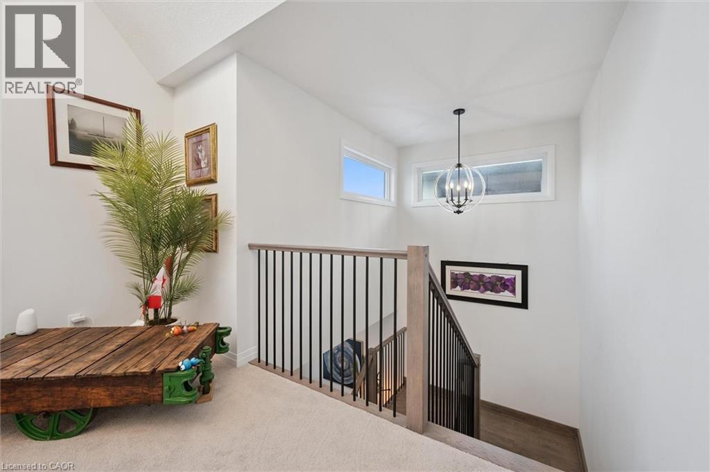 972 Stonecliffe Walk Unit# 18, Kitchener, Ontario  N2P 0K5 - Photo 31 - 40792292