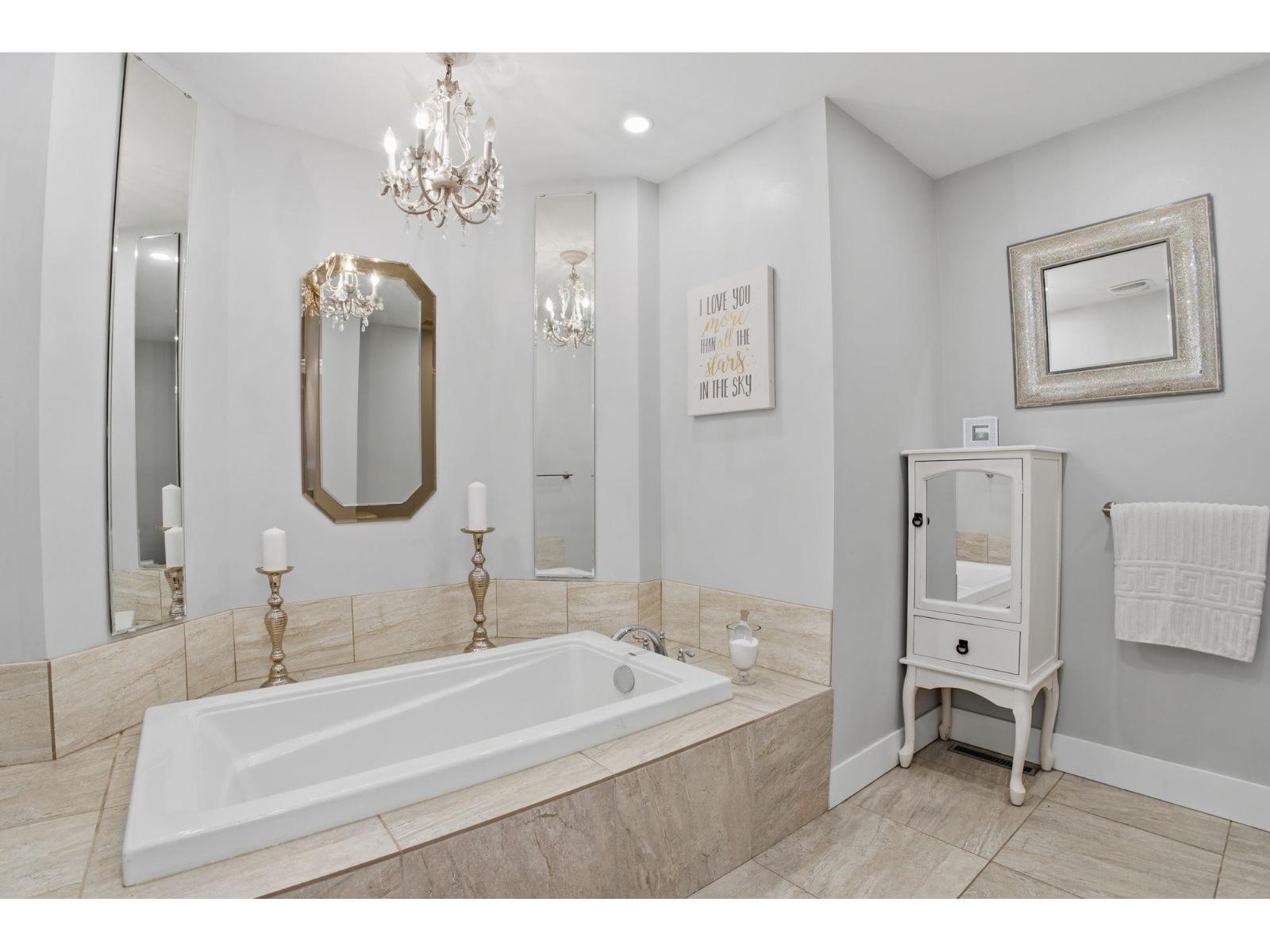 12891 Southridge Drive, Surrey, British Columbia  V3X 3C7 - Photo 14 - R3104697