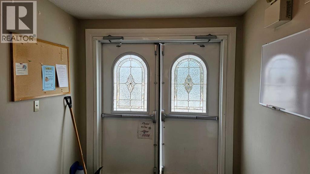 215 Redan Street, Veteran, Alberta  T0C 2S0 - Photo 8 - A2297106