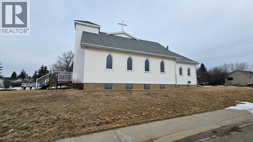 215 Redan Street, Veteran, Alberta  T0C 2S0 - Photo 4 - A2297106