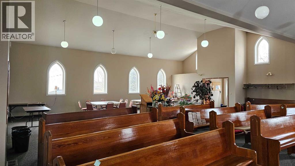 215 Redan Street, Veteran, Alberta  T0C 2S0 - Photo 11 - A2297106