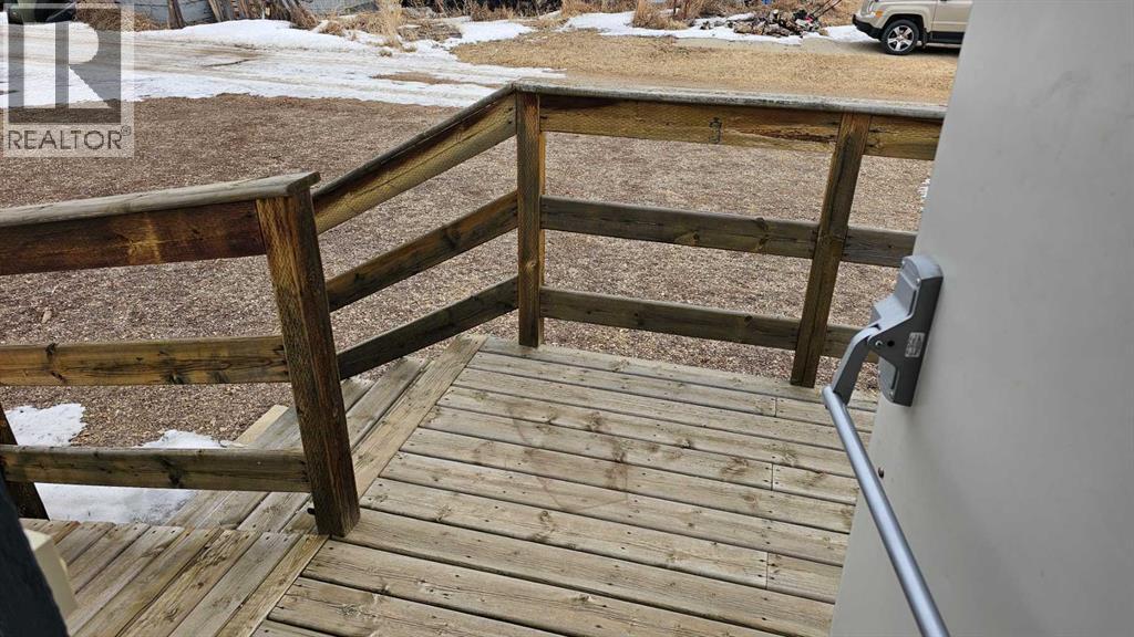 215 Redan Street, Veteran, Alberta  T0C 2S0 - Photo 27 - A2297106