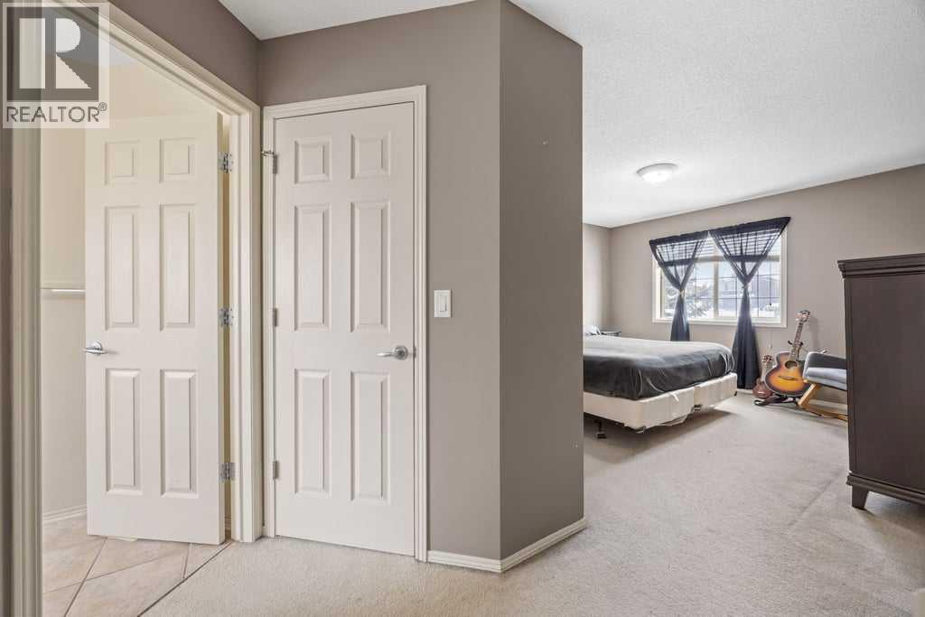 19 Sienna Park Crescent SW, Calgary, Alberta  T3H 5H4 - Photo 23 - A2294385