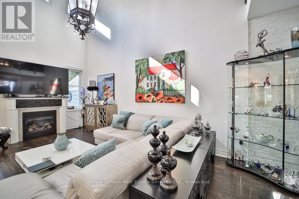 13 Sandy Coast Crescent, Wasaga Beach, Ontario  L9Z 0G1 - Photo 11 - S12939010