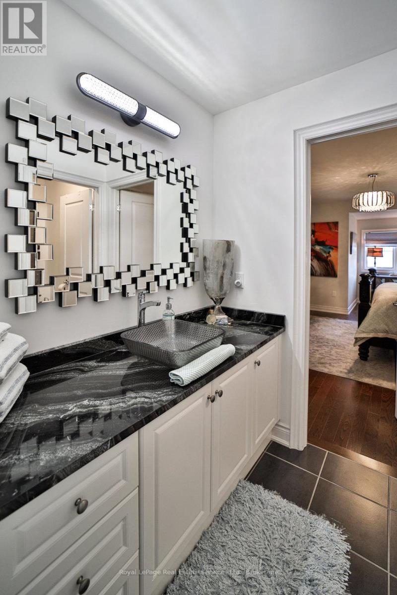 13 Sandy Coast Crescent, Wasaga Beach, Ontario  L9Z 0G1 - Photo 40 - S12939010