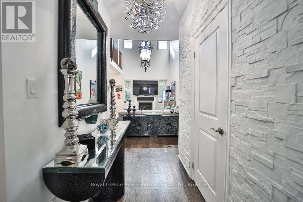 13 Sandy Coast Crescent, Wasaga Beach, Ontario  L9Z 0G1 - Photo 8 - S12939010