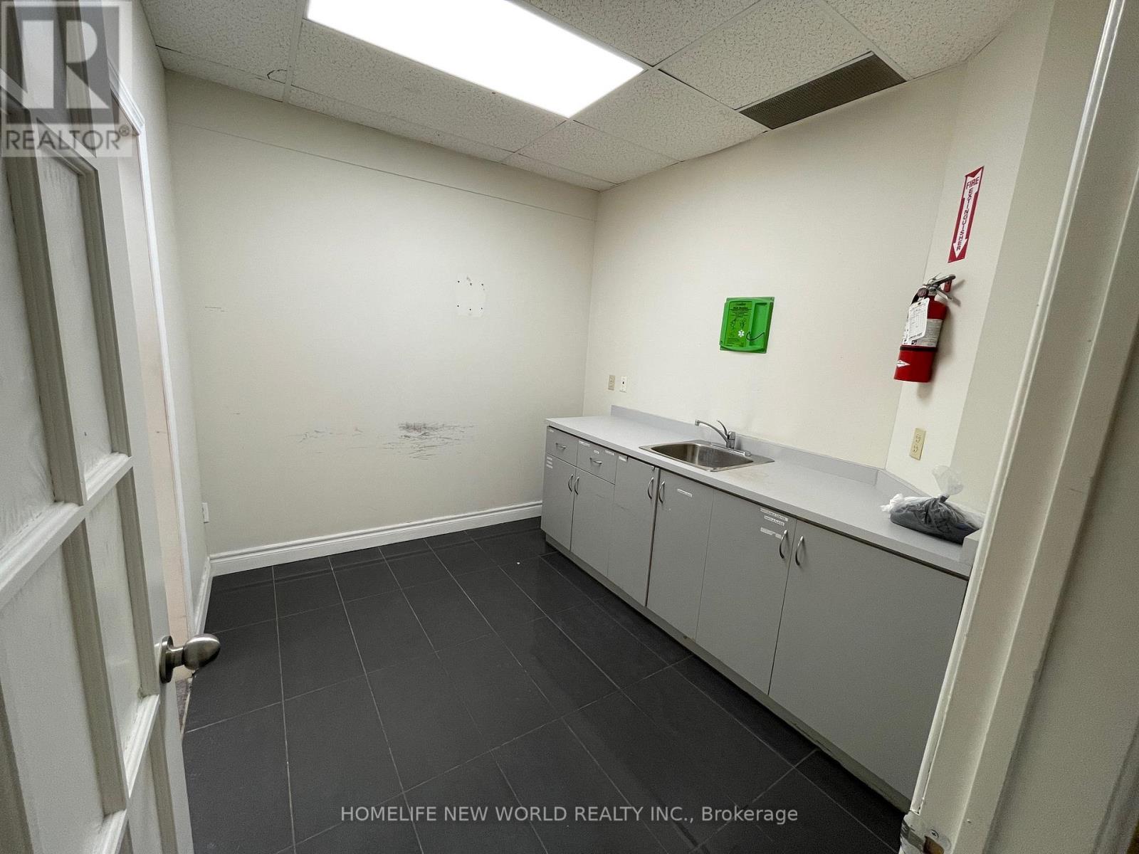 330-332 - 4168 Finch Avenue E, Toronto, Ontario  M1S 3V1 - Photo 11 - E12884724