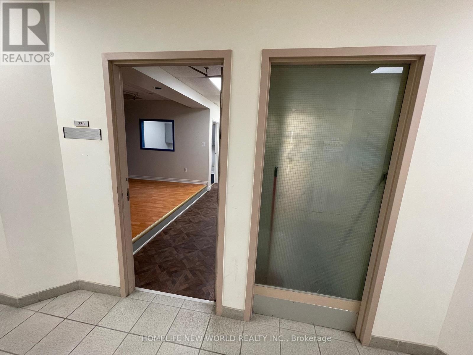 330-332 - 4168 Finch Avenue E, Toronto, Ontario  M1S 3V1 - Photo 3 - E12884724