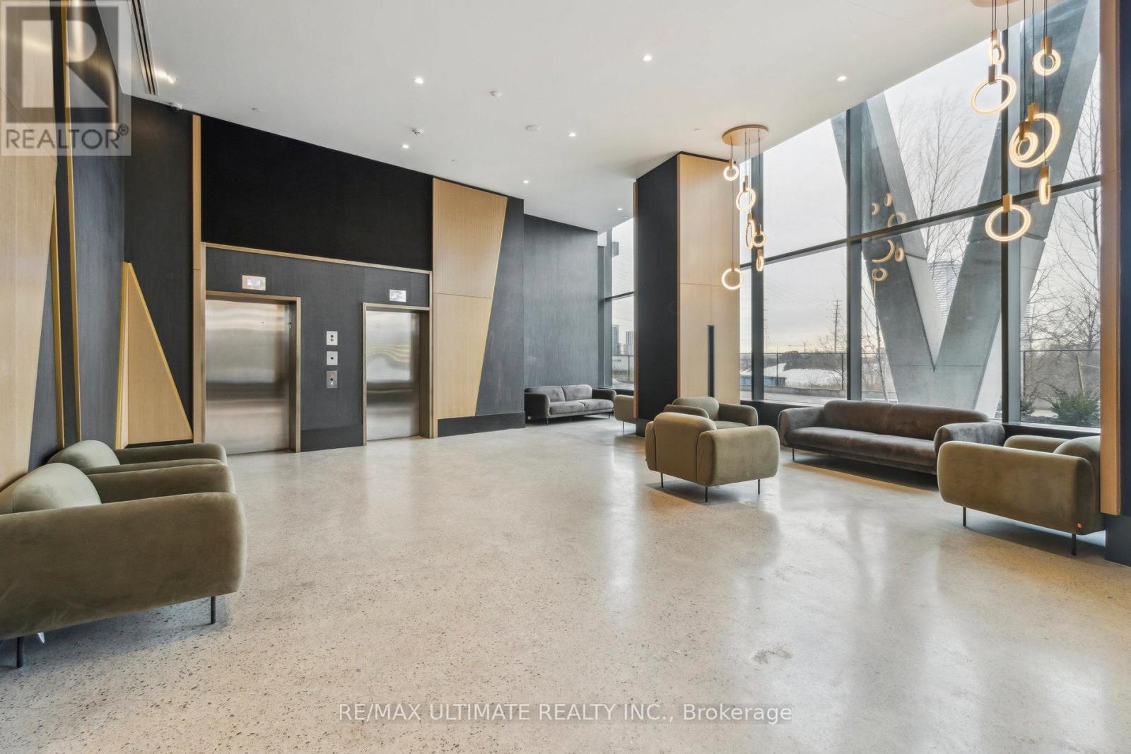 5002 - 2920 Highway 7 Road, Vaughan, Ontario  L4K 0P4 - Photo 4 - N12893256