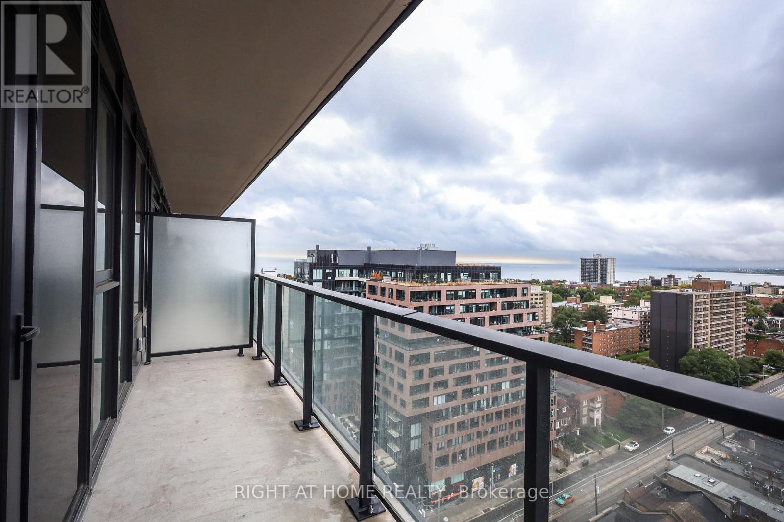 1508 - 285 Dufferin Street, Toronto, Ontario  M6K 1E6 - Photo 20 - W12933462