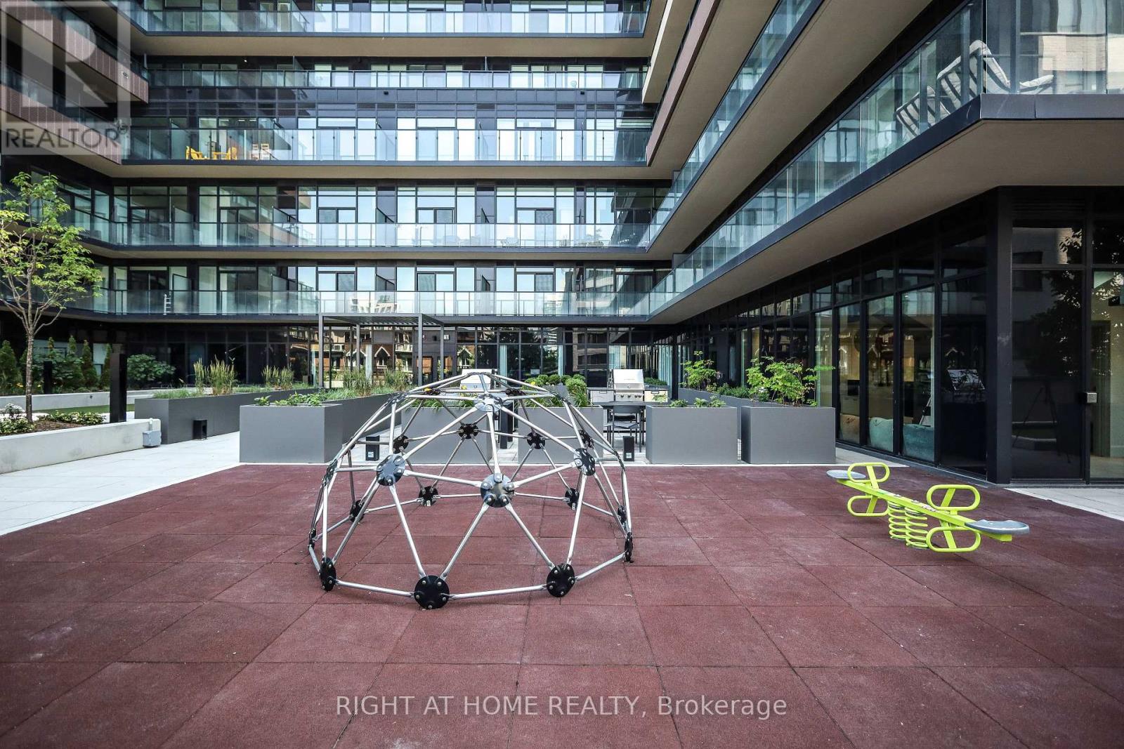 1508 - 285 Dufferin Street, Toronto, Ontario  M6K 1E6 - Photo 36 - W12933462