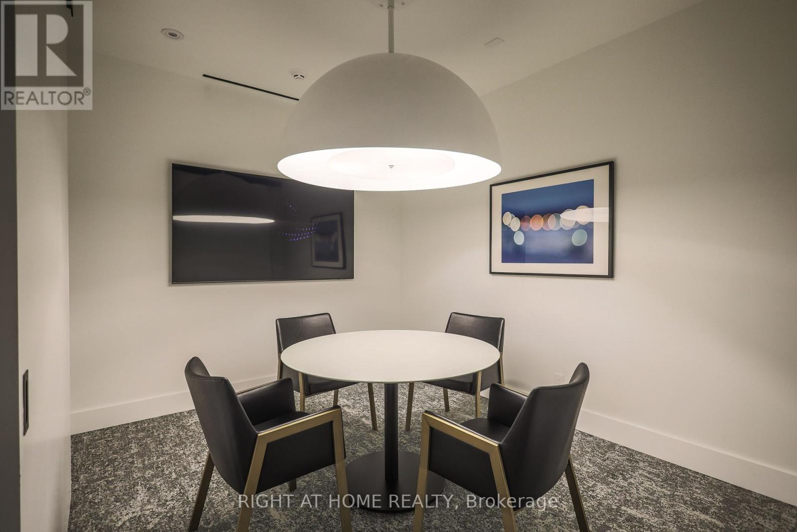 1508 - 285 Dufferin Street, Toronto, Ontario  M6K 1E6 - Photo 32 - W12933462