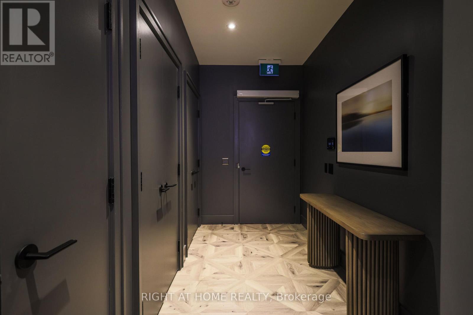 1508 - 285 Dufferin Street, Toronto, Ontario  M6K 1E6 - Photo 31 - W12933462