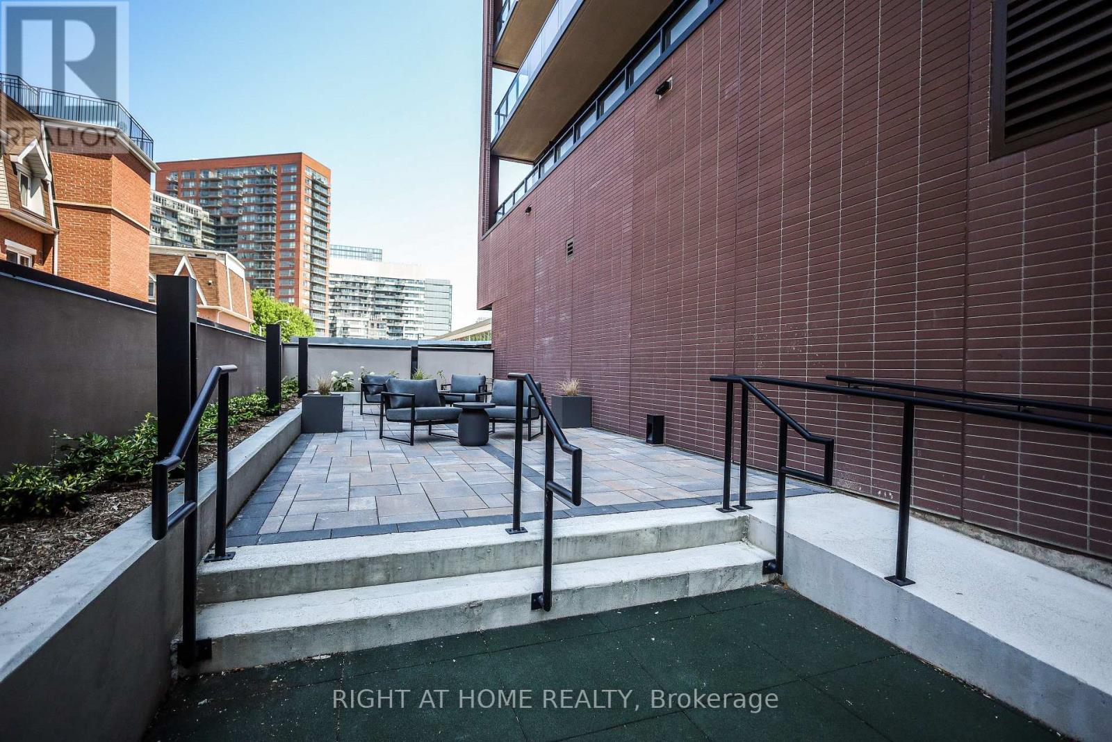 1508 - 285 Dufferin Street, Toronto, Ontario  M6K 1E6 - Photo 41 - W12933462