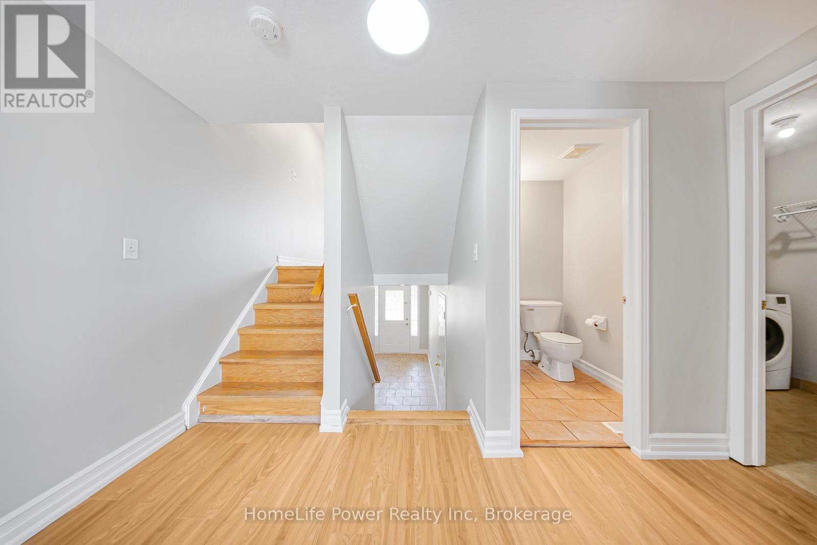 9 Red Clover Crescent, Kitchener, Ontario N2E 4G9 - Photo 12 - X12939088