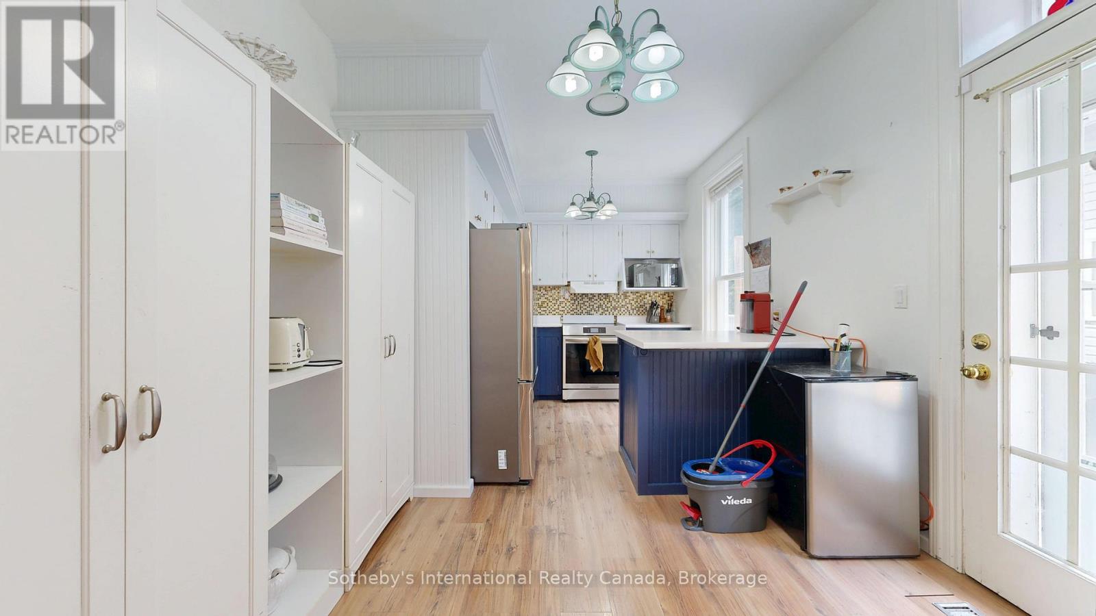 103 Bruce Street S, Blue Mountains, Ontario N0H 2P0 - Photo 13 - X12939144