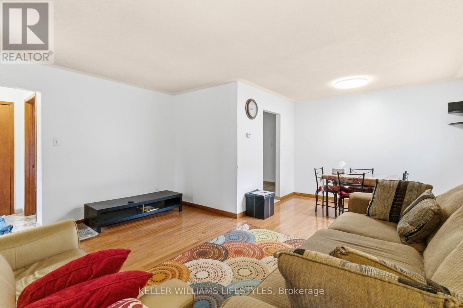 156 Paperbirch Crescent, London North, Ontario  N6G 1L7 - Photo 10 - X12799368