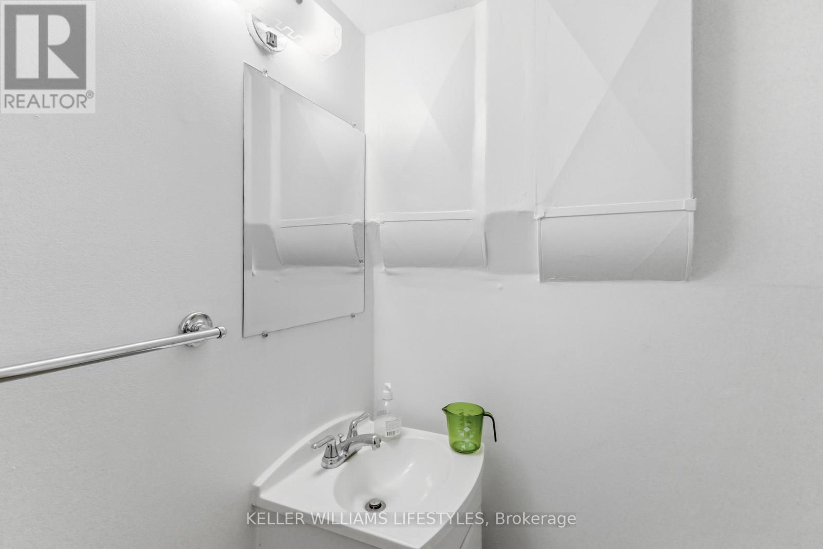 156 Paperbirch Crescent, London North, Ontario  N6G 1L7 - Photo 22 - X12799368