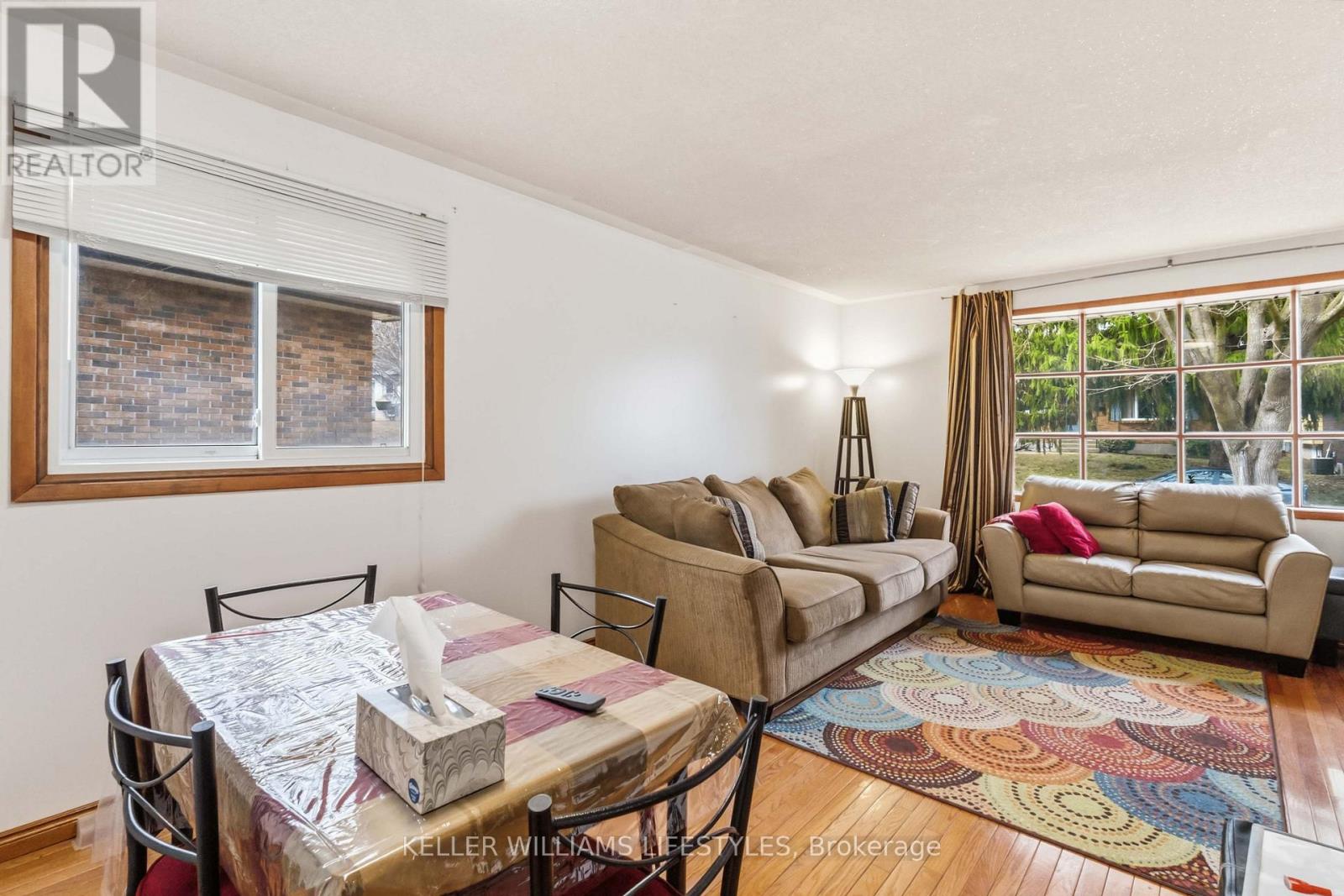 156 Paperbirch Crescent, London North, Ontario  N6G 1L7 - Photo 7 - X12799368