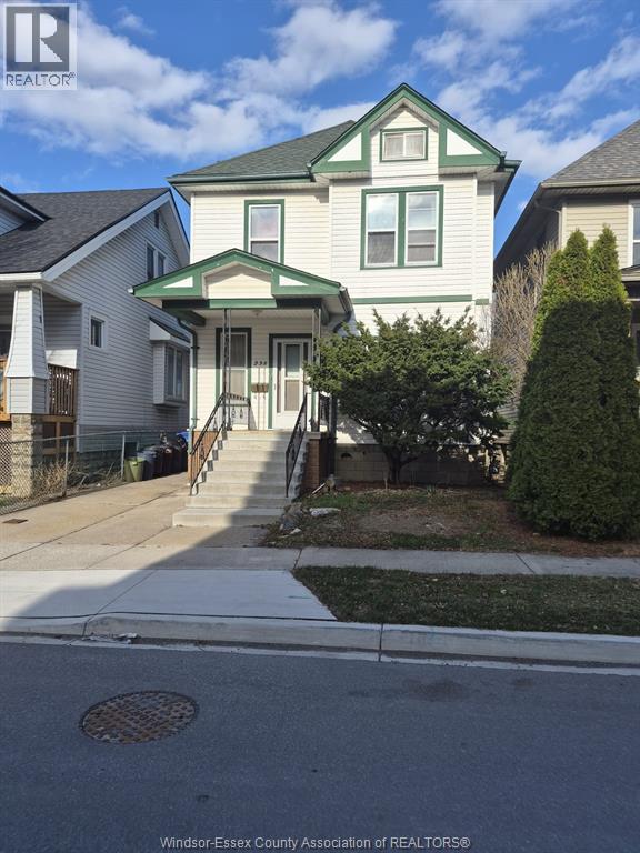 238 BELLEVIEW AVENUE, Windsor, Ontario
