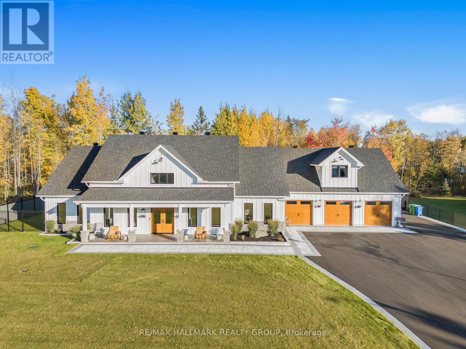 55 DE LA SEIGNERIE ESTATES E, Champlain, Ontario
