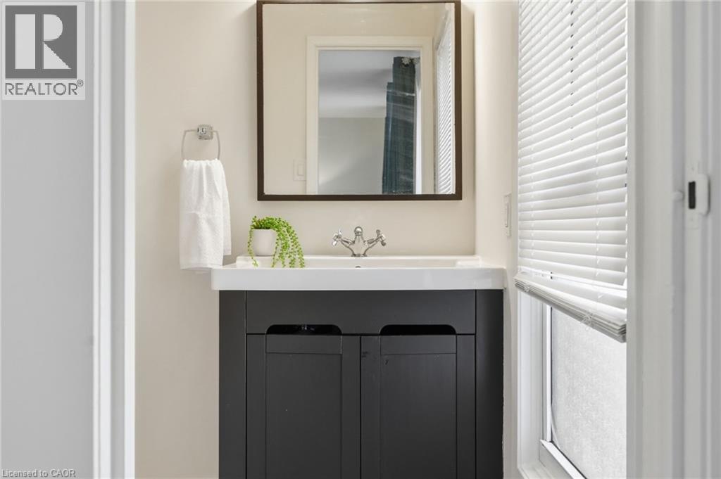 2252 Upper Middle Road Unit# 4, Burlington, Ontario  L7P 2Z9 - Photo 20 - 40816439