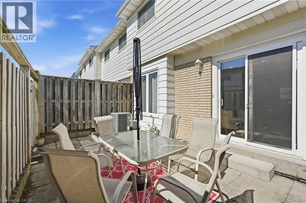 2252 Upper Middle Road Unit# 4, Burlington, Ontario  L7P 2Z9 - Photo 32 - 40816439