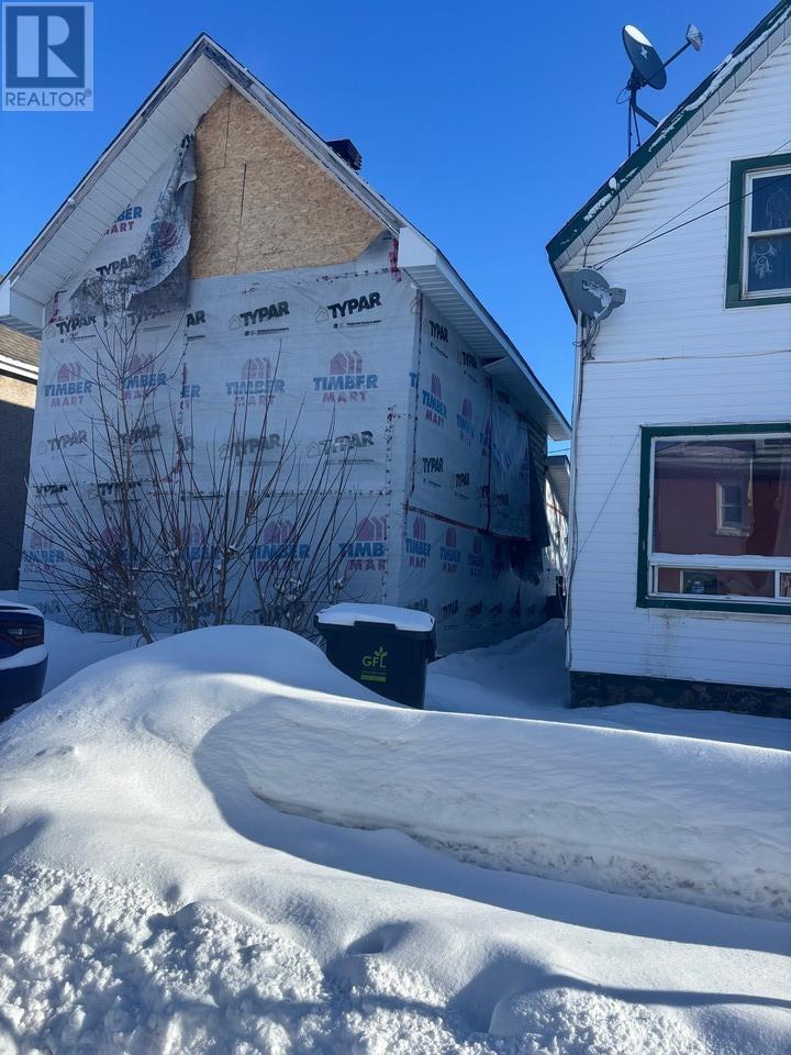 8 Grace St, Sault Ste. Marie, Ontario  P6A 2S6 - Photo 3 - SM260575