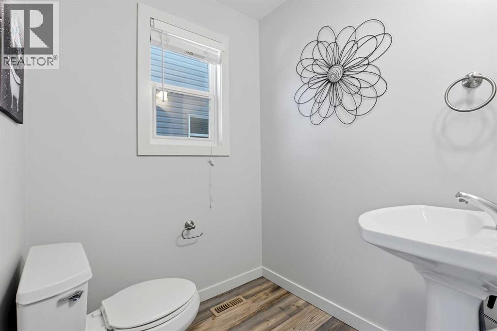 14 Van Slyke Way, Red Deer, Alberta  T4R 0N4 - Photo 3 - A2294665