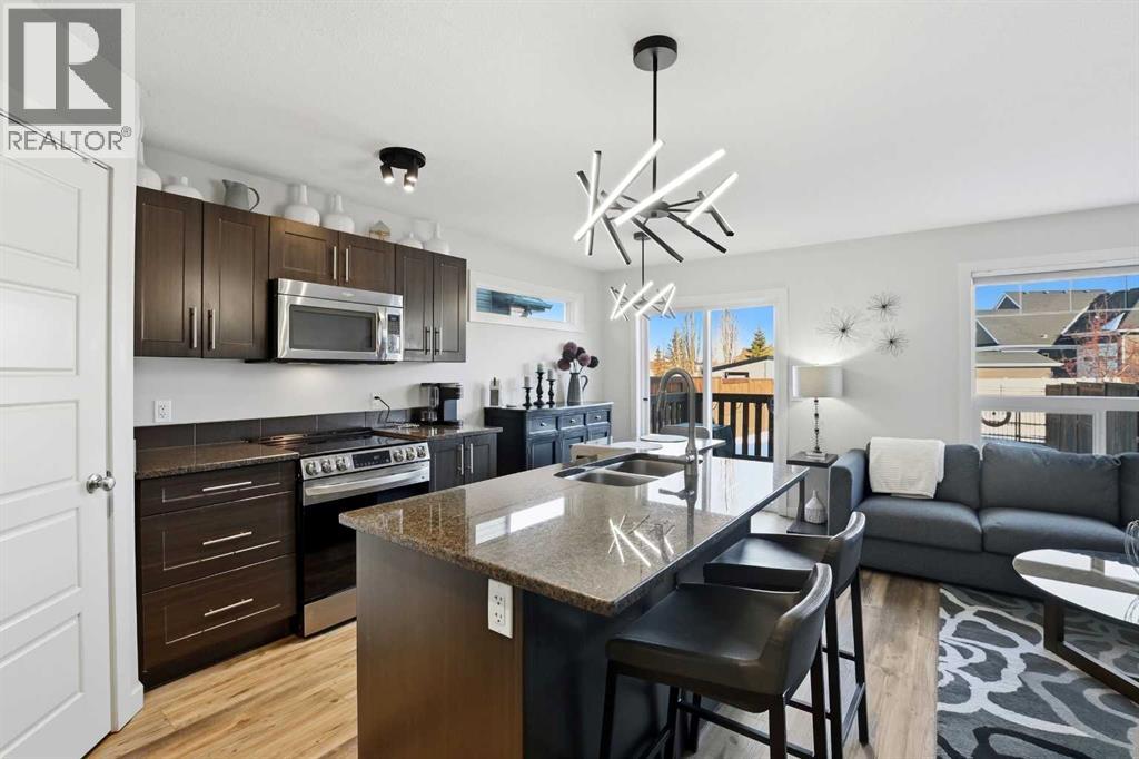 14 Van Slyke Way, Red Deer, Alberta  T4R 0N4 - Photo 4 - A2294665