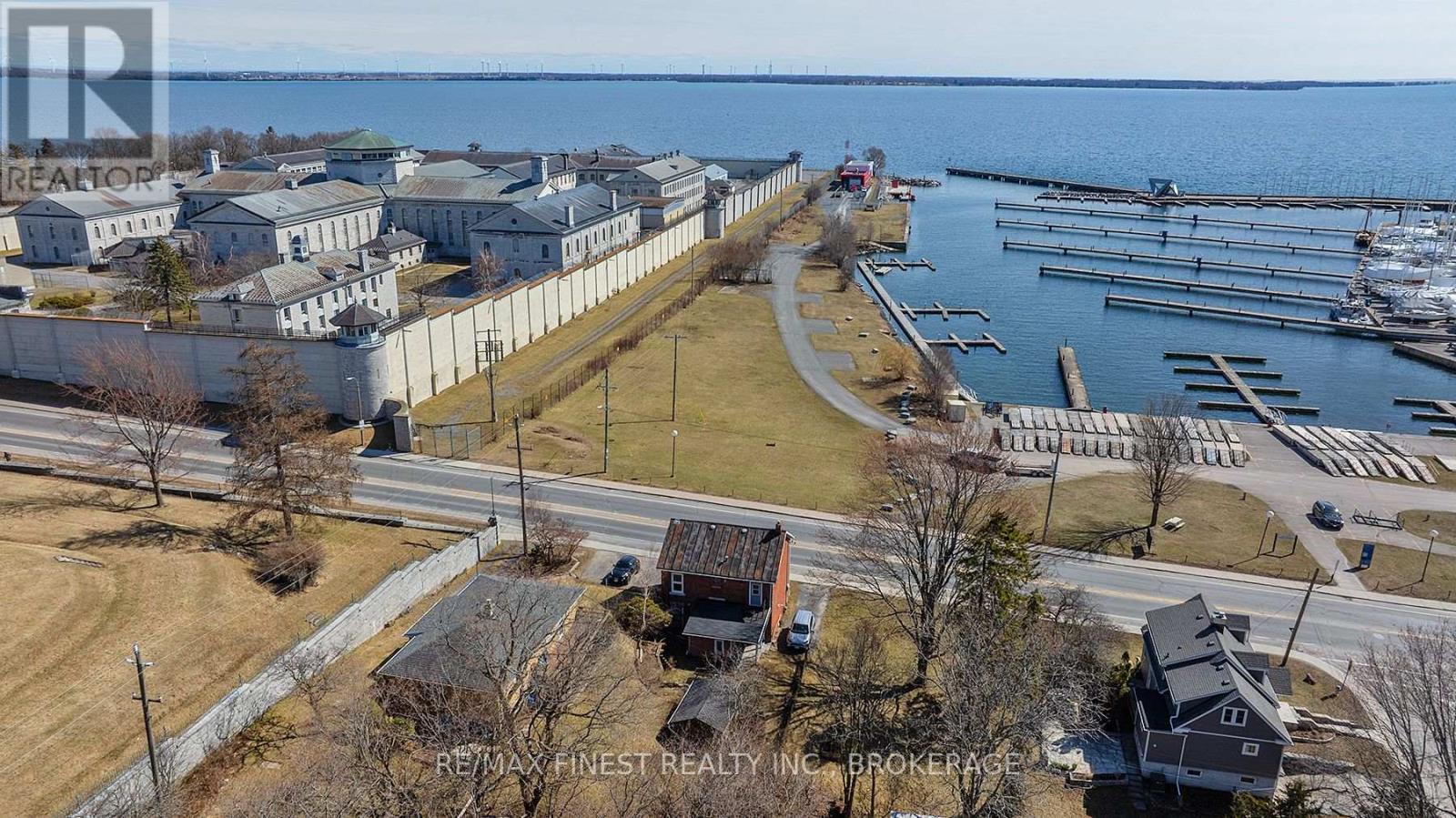 Unknown Address, ,     - Photo 40 - X12939026