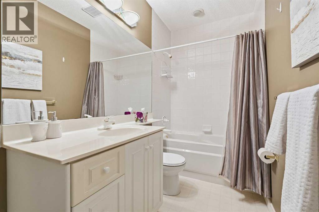 23 Prominence Point Sw, Calgary, Alberta  T3H 3E8 - Photo 45 - A2288819