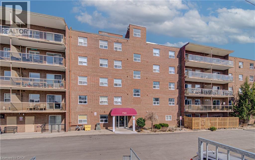 793 COLBORNE Street Unit# 202, Brantford, Ontario