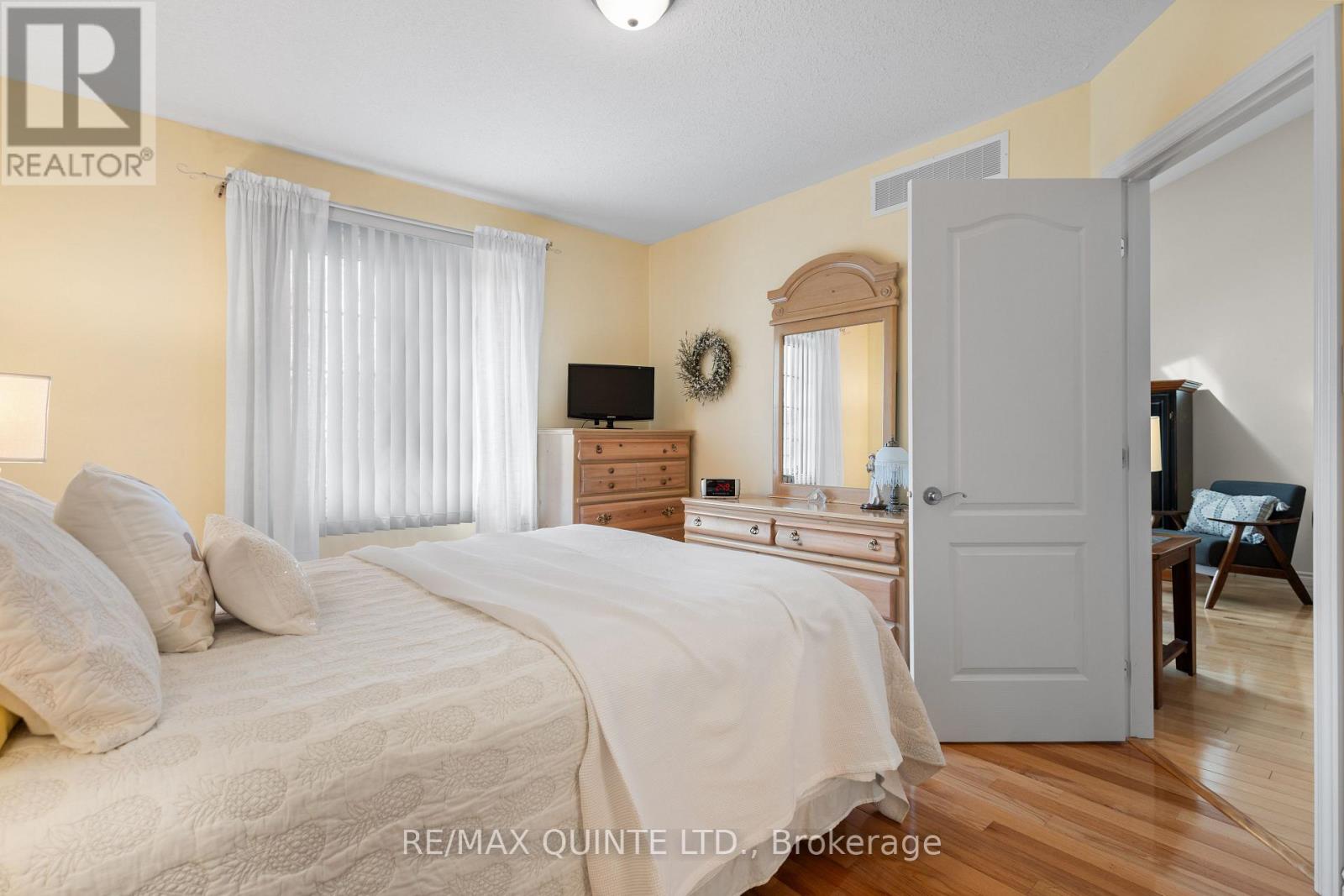 16 - 25 Heartwood Drive, Belleville, Ontario  K8P 5M2 - Photo 28 - X12938972