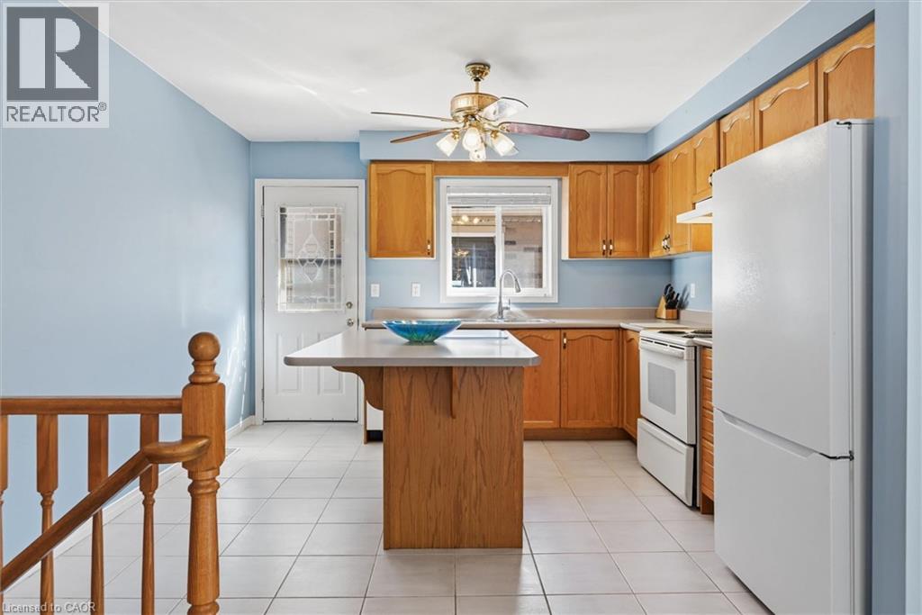 67 Hillgarden Drive, Stoney Creek, Ontario  L8J 3S7 - Photo 11 - 40816447