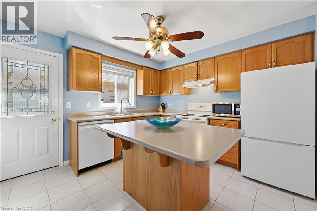 67 Hillgarden Drive, Stoney Creek, Ontario  L8J 3S7 - Photo 13 - 40816447