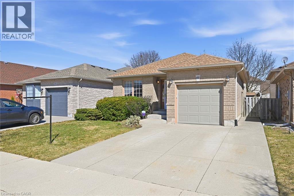 67 Hillgarden Drive, Stoney Creek, Ontario  L8J 3S7 - Photo 3 - 40816447