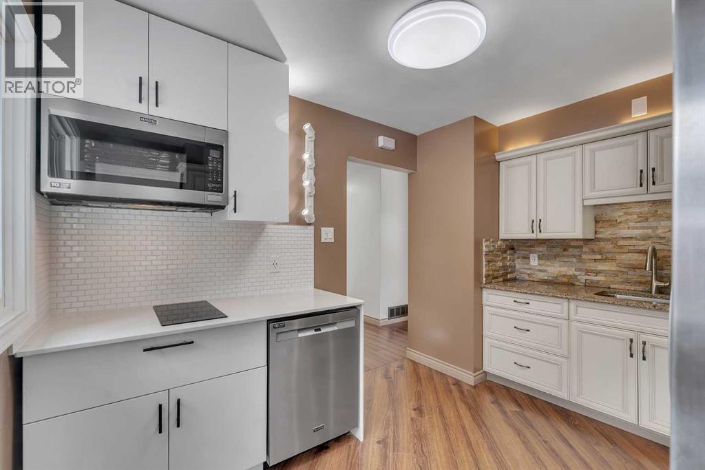 4824 Claret Street Nw, Calgary, Alberta  T2L 1C1 - Photo 6 - A2297164