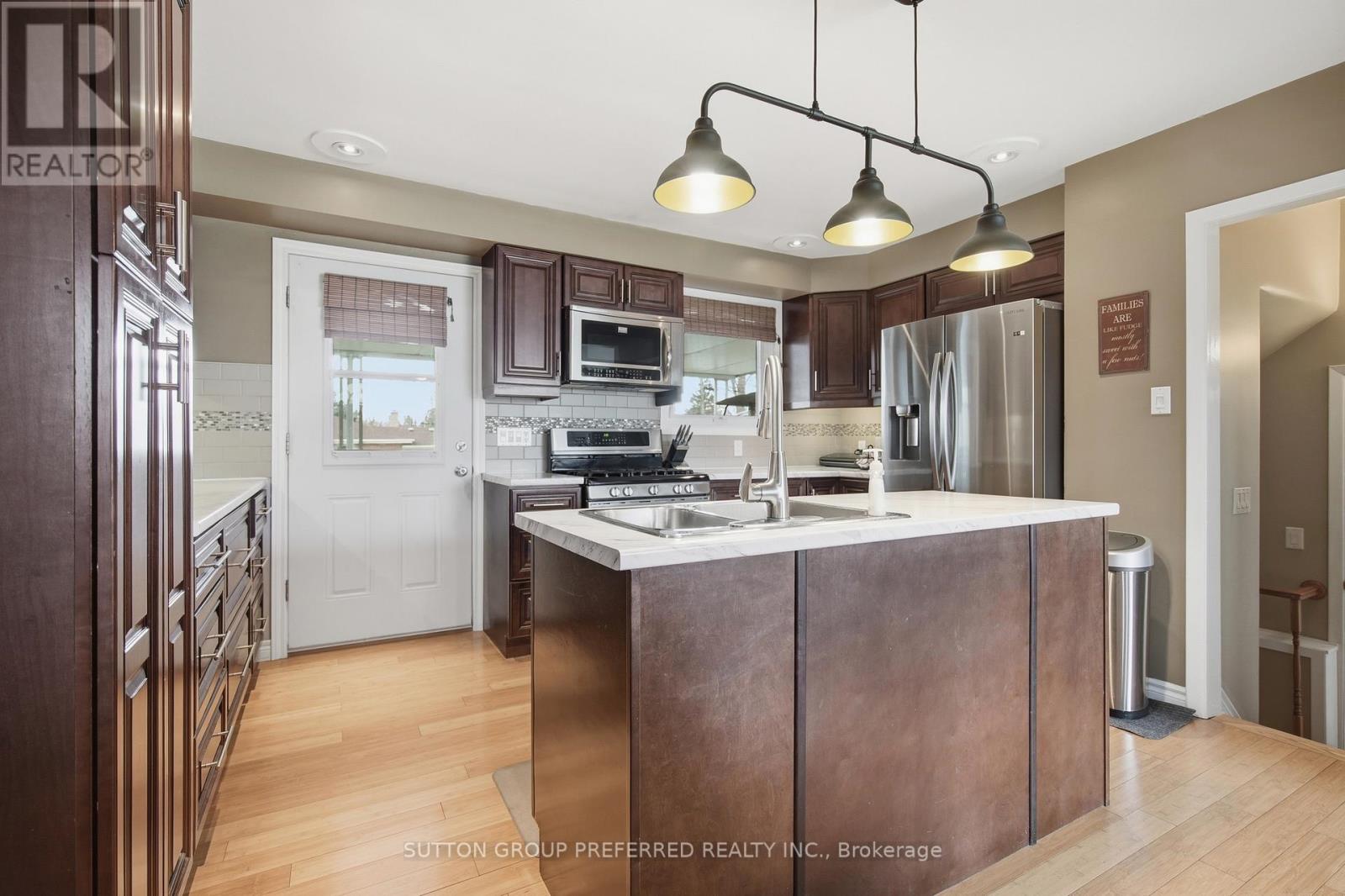 156 St George Street, Central Elgin, Ontario  N5P 2M4 - Photo 13 - X12939242