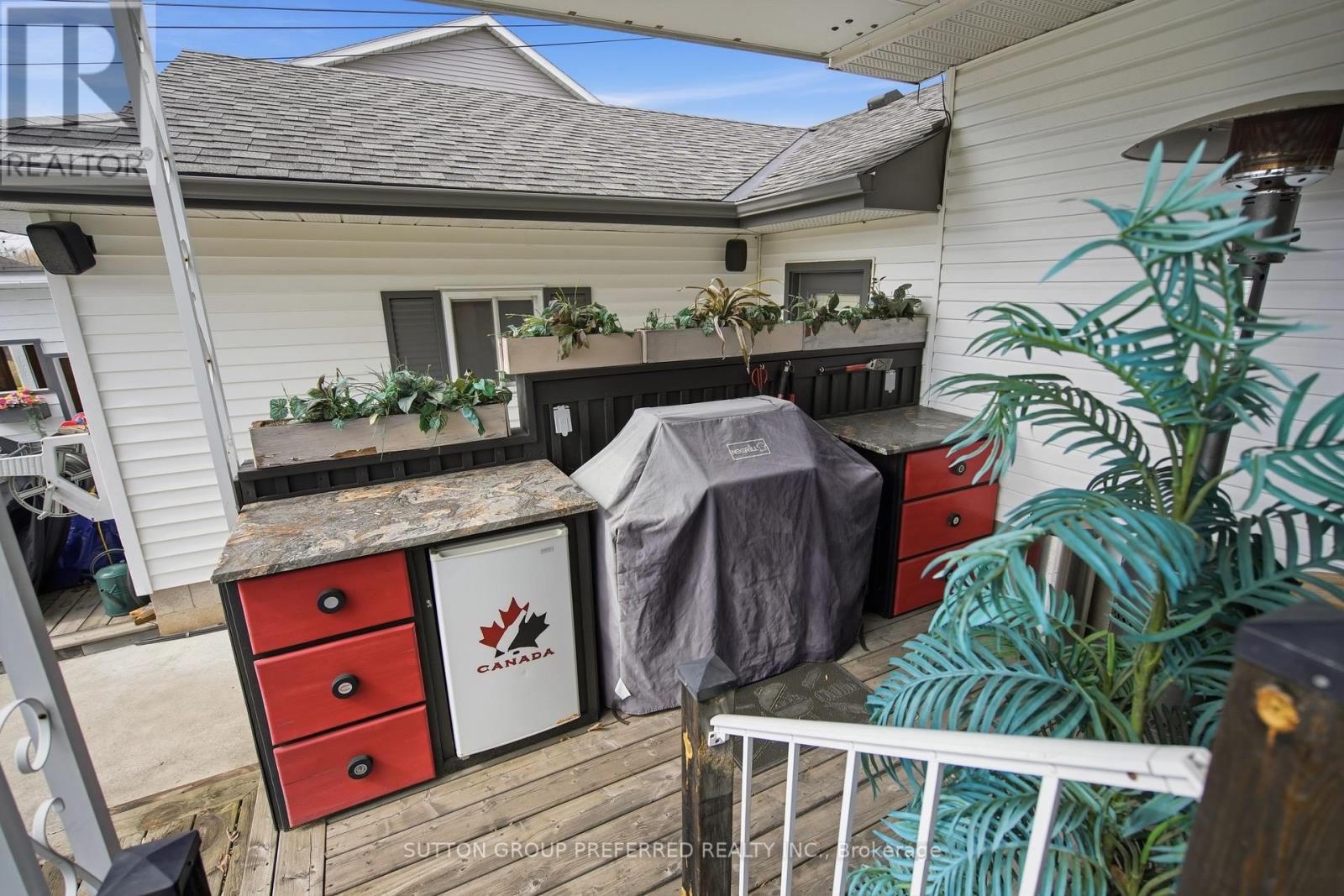 156 St George Street, Central Elgin, Ontario  N5P 2M4 - Photo 44 - X12939242