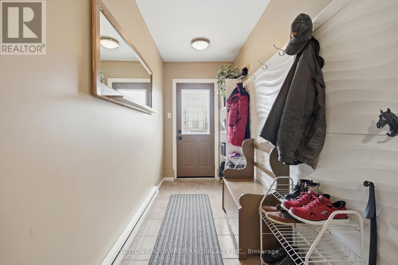 156 St George Street, Central Elgin, Ontario  N5P 2M4 - Photo 5 - X12939242