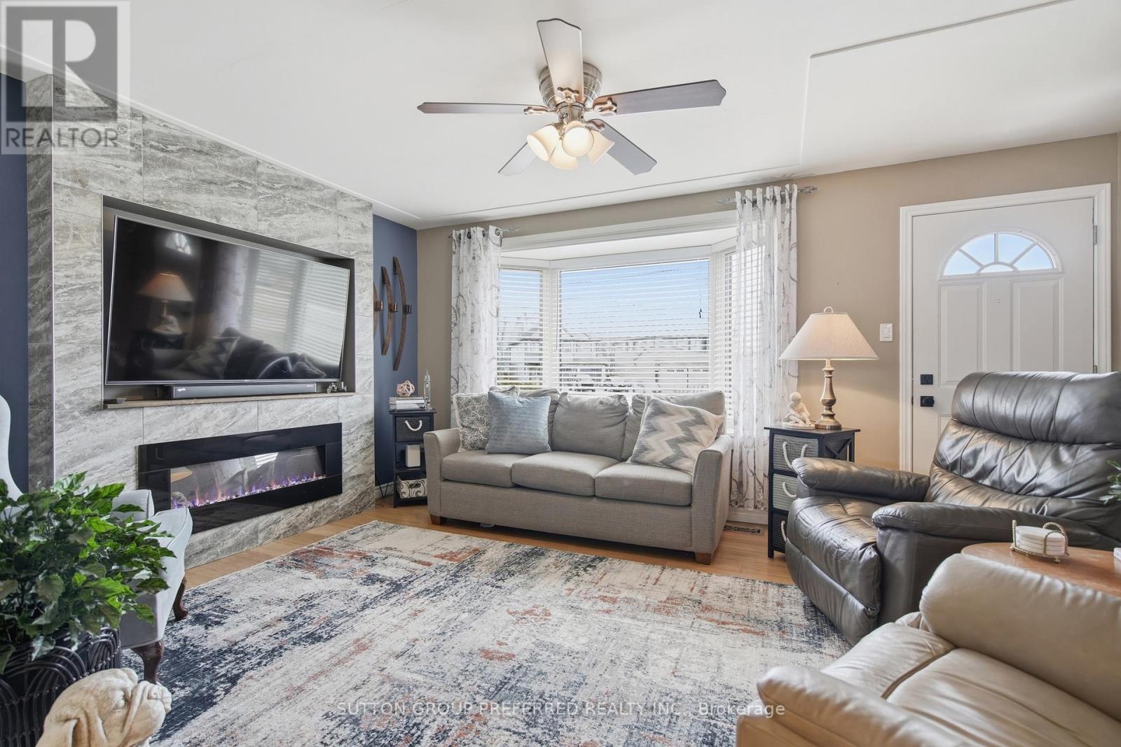 156 St George Street, Central Elgin, Ontario  N5P 2M4 - Photo 9 - X12939242